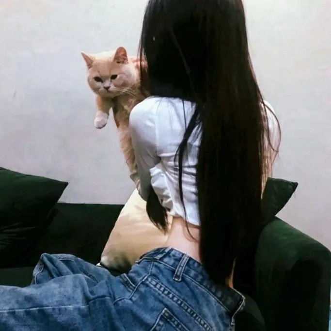 射向矮子的小球
